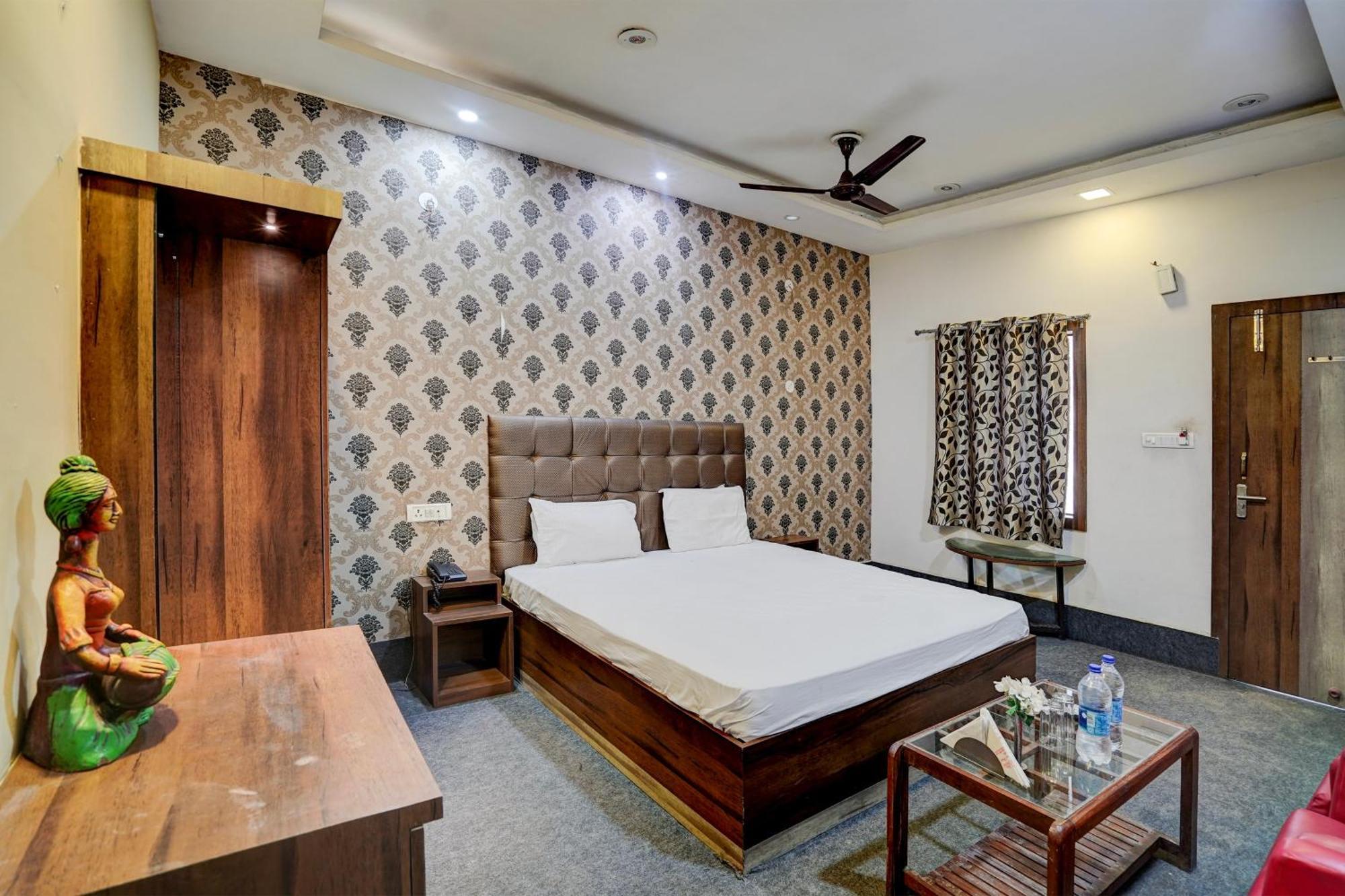 Hotel O Shyam Utsav Mirzapur Ngoại thất bức ảnh