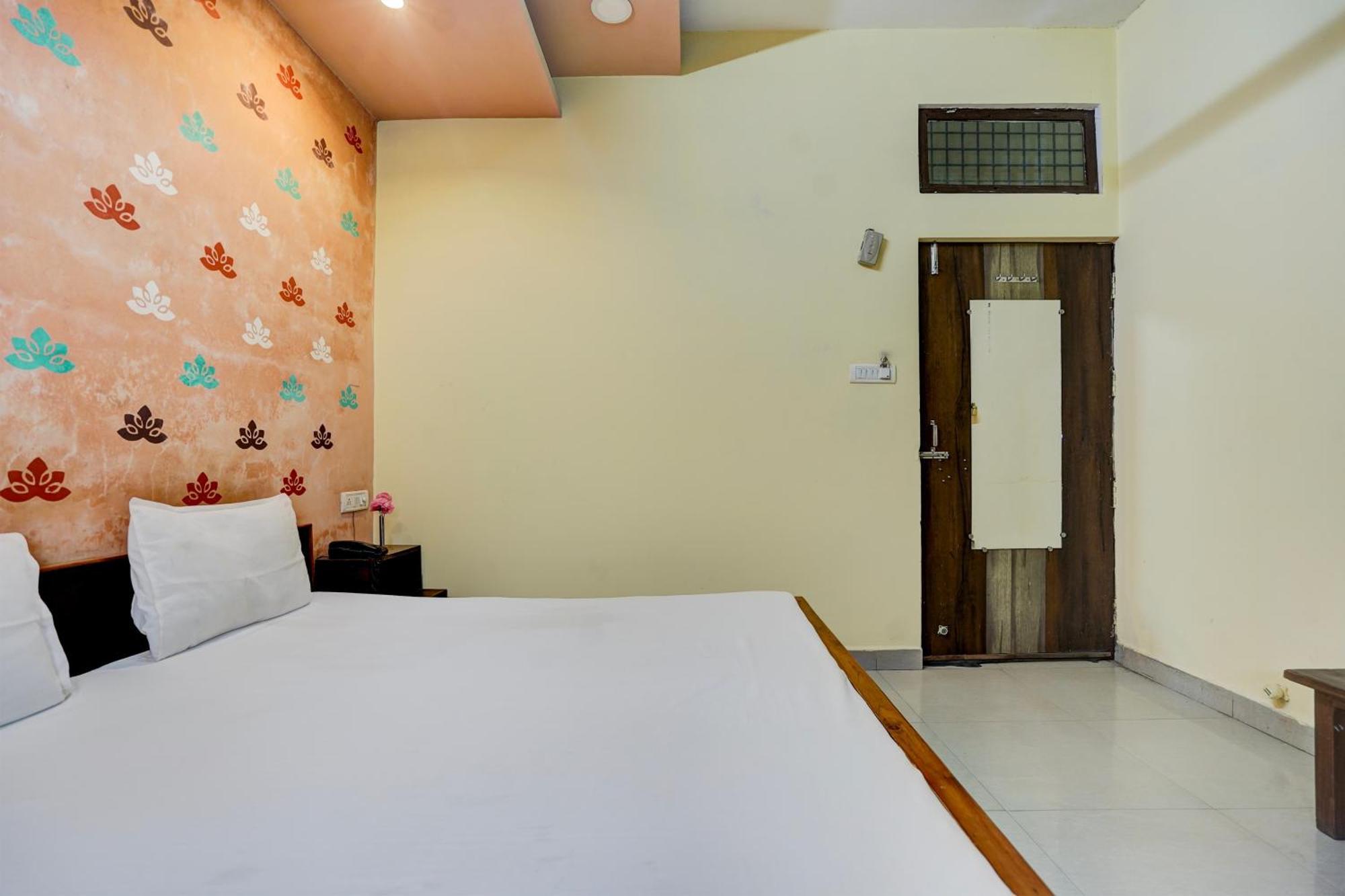 Hotel O Shyam Utsav Mirzapur Ngoại thất bức ảnh